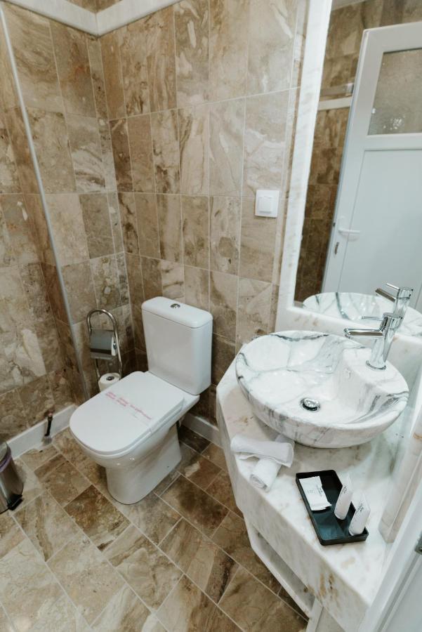 Blue And White Luxury Suites Nea Kallikrateia Luaran gambar